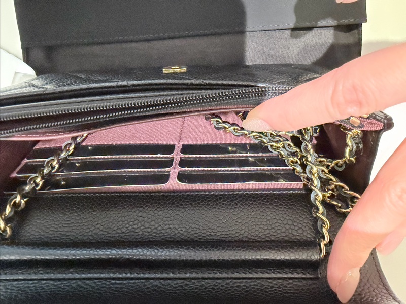 Chanel WOC 牛皮金扣經典款 牛金-19