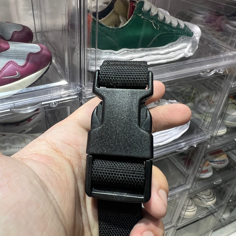 巴黎世家 絕版腰包 特價就一顆-5