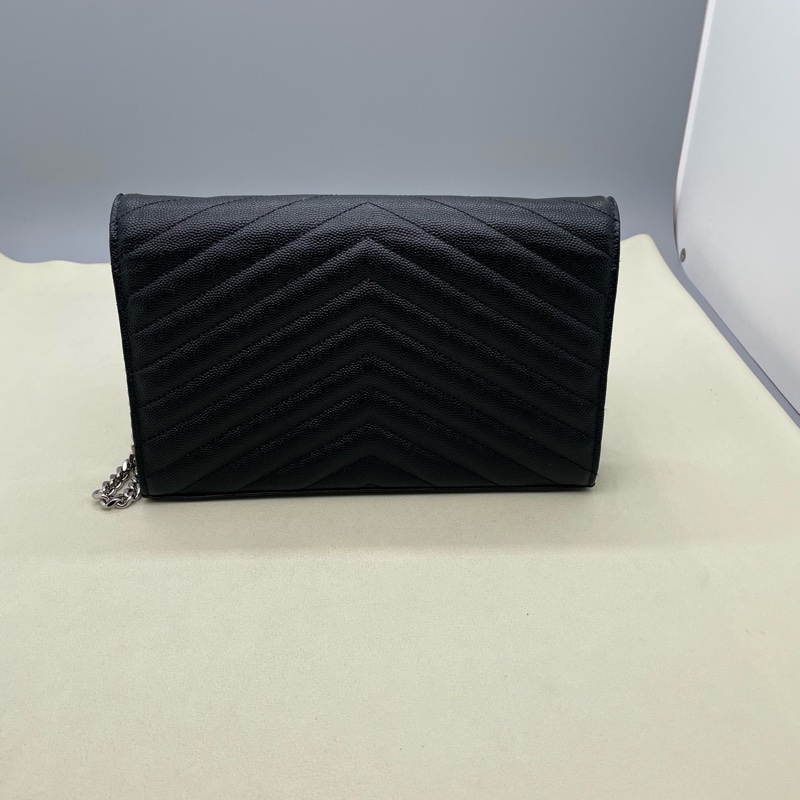 聖羅蘭/Saint laurent  黑銀魚子醬信封包  尺寸22.5 x 14 x 4-2