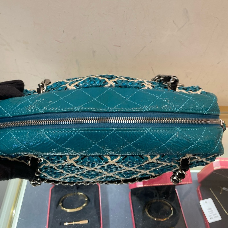 Chanel/香奈兒 14開保齡球漆皮編織款單肩包尺寸27x17x9cm無附件-4