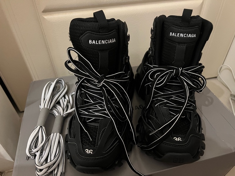 全新BALENCIAGA 巴黎世家TRACK 老爹鞋/女鞋尺寸36原價46500-5