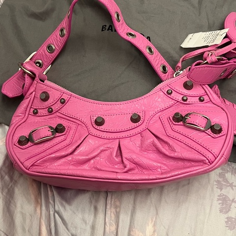 全新BALENCIAGA 巴黎世家機車包 原價8/9萬忘了