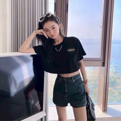 Louis Vuitton 全新牛仔短褲 36號