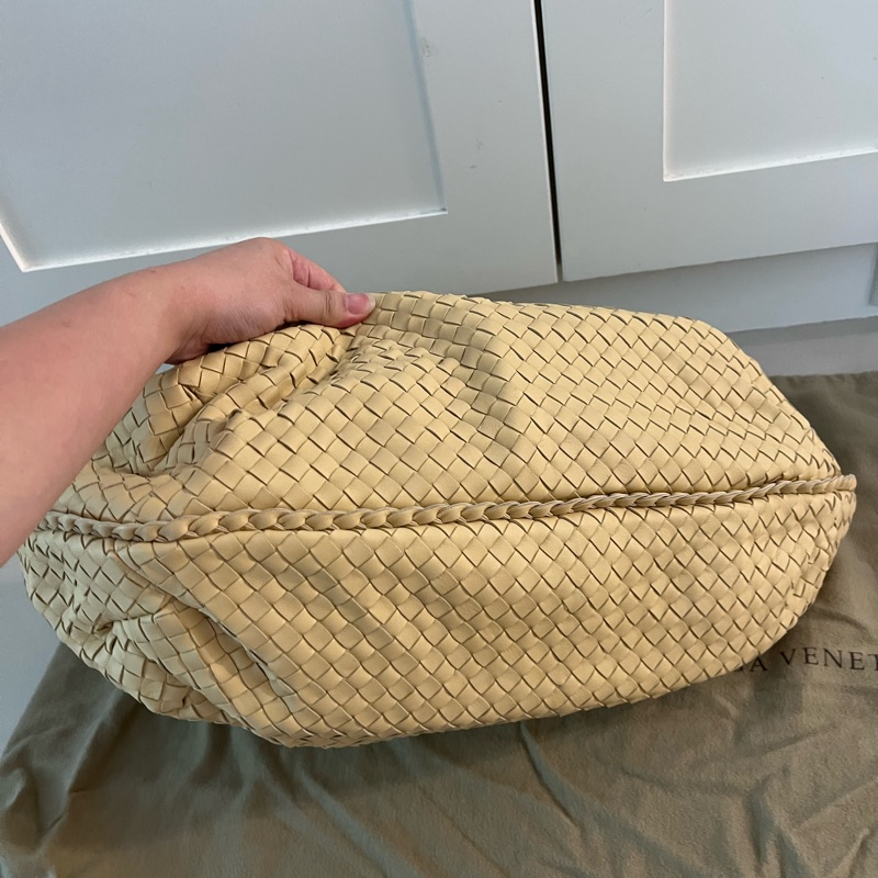 二手bv大款包 類是舒琪的款式原價10幾萬-17