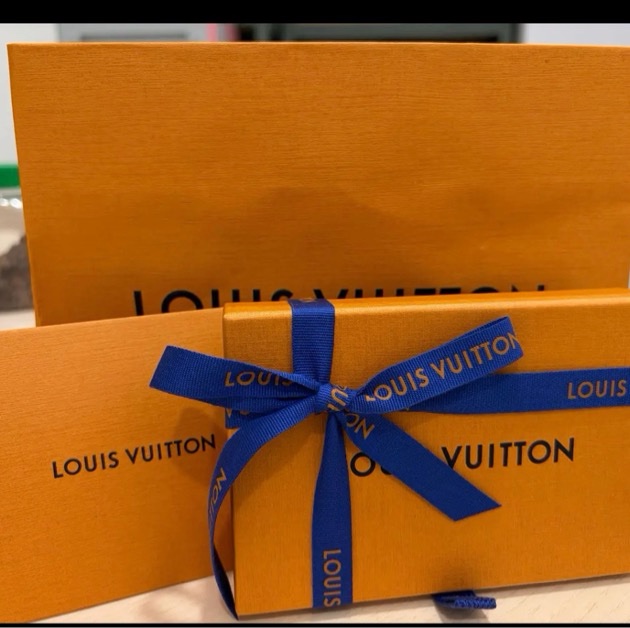 LV Magnetic Card Holder 經典聯名手機磁吸卡夾-4