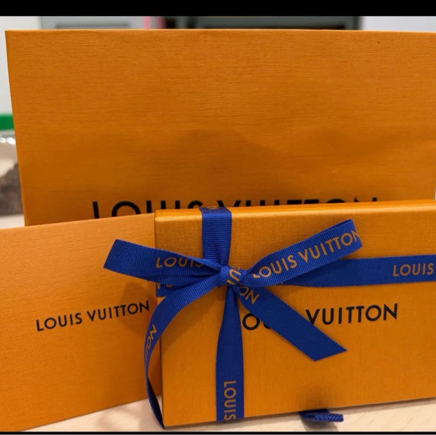 LV Magnetic Card Holder 經典聯名手機磁吸卡夾-8