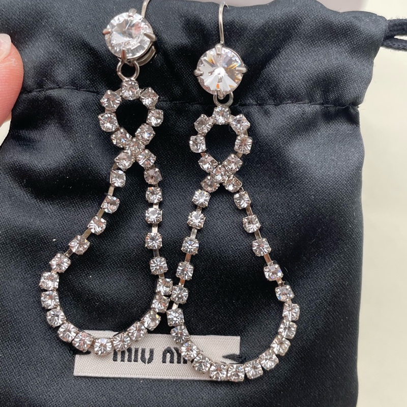 繆繆/Miu Miu  水晶八字耳環 鞠婧禕同款  附件：盒子-2