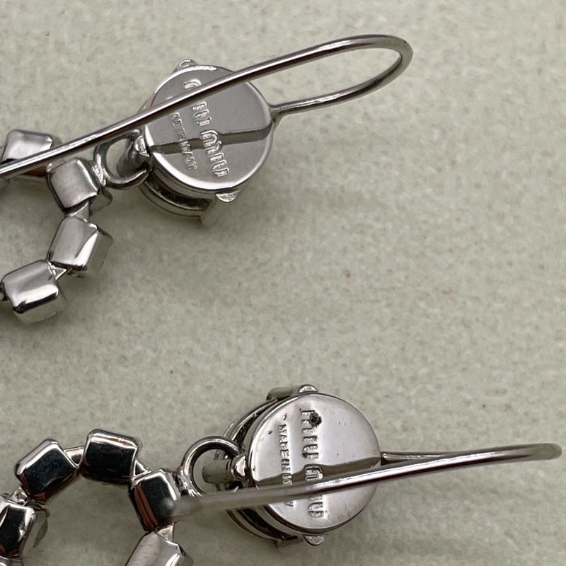 繆繆/Miu Miu  水晶八字耳環 鞠婧禕同款  附件：盒子-5