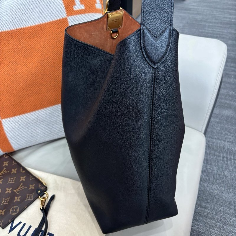 芯片款 路易威登/Louis Vuitton 黑色Low Key HoBo中號手袋-3