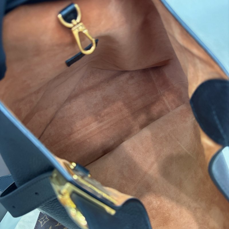 芯片款 路易威登/Louis Vuitton 黑色Low Key HoBo中號手袋-8