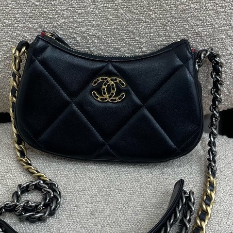chanel 19bag hobo 芯片款 lswl。 🈚附件 成色超正