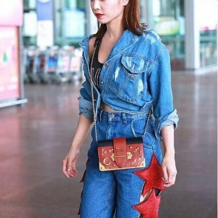 Prada 宮廷系列星月盒子包 棕色拼黑 金扣 18*13*5.5 98新塵袋 購證 保卡 肩帶