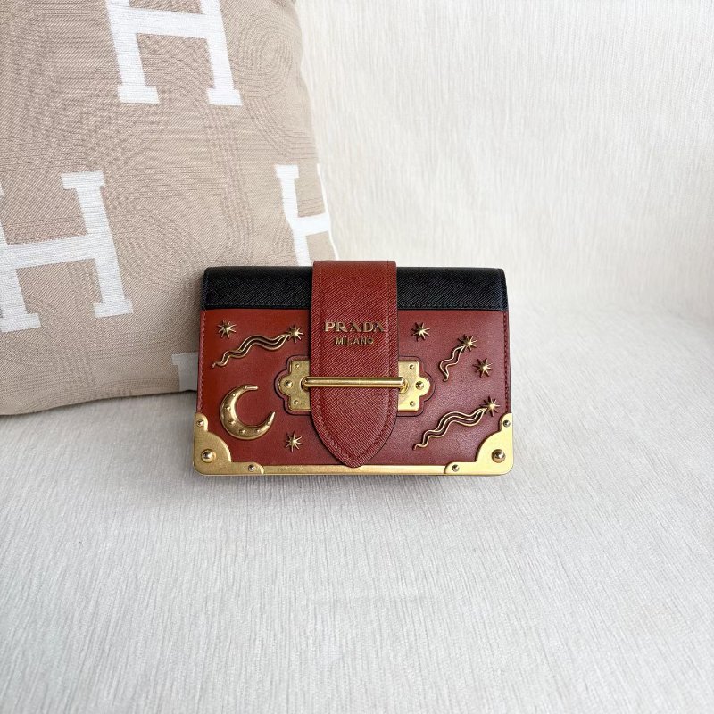 Prada 宮廷系列星月盒子包 棕色拼黑 金扣 18*13*5.5 98新塵袋 購證 保卡 肩帶-1