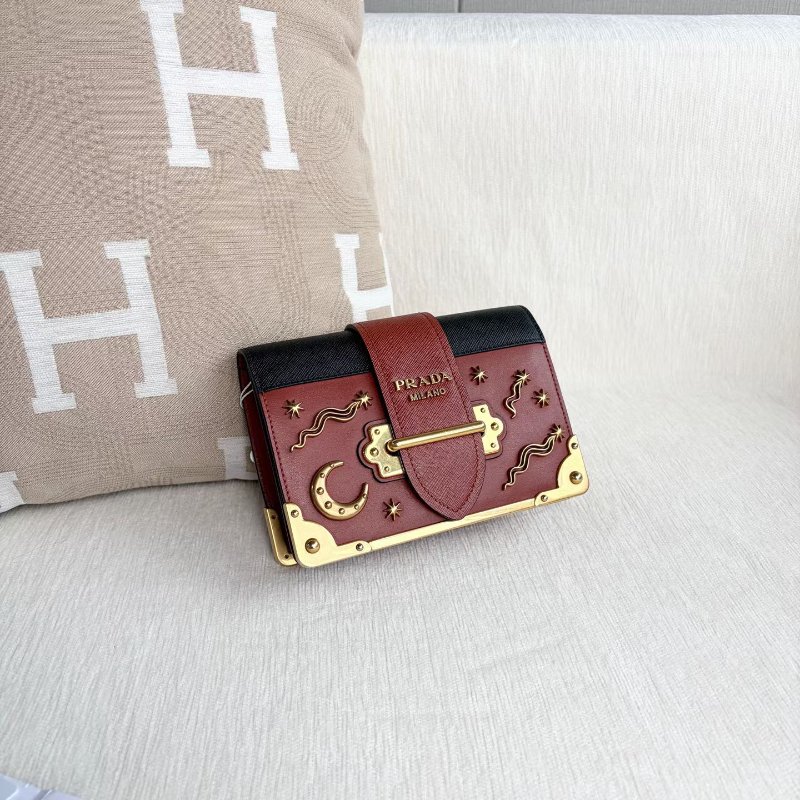 Prada 宮廷系列星月盒子包 棕色拼黑 金扣 18*13*5.5 98新塵袋 購證 保卡 肩帶-3