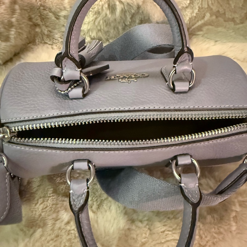 coach mini 圓筒包 全新-4