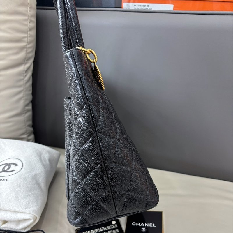 香奈兒/Chanel 黑金荔枝皮希爾頓肩背包-2