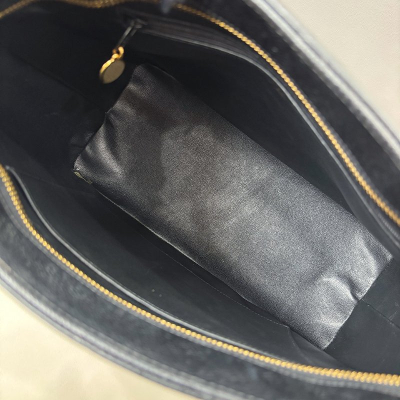 香奈兒/Chanel 黑金荔枝皮希爾頓肩背包-8