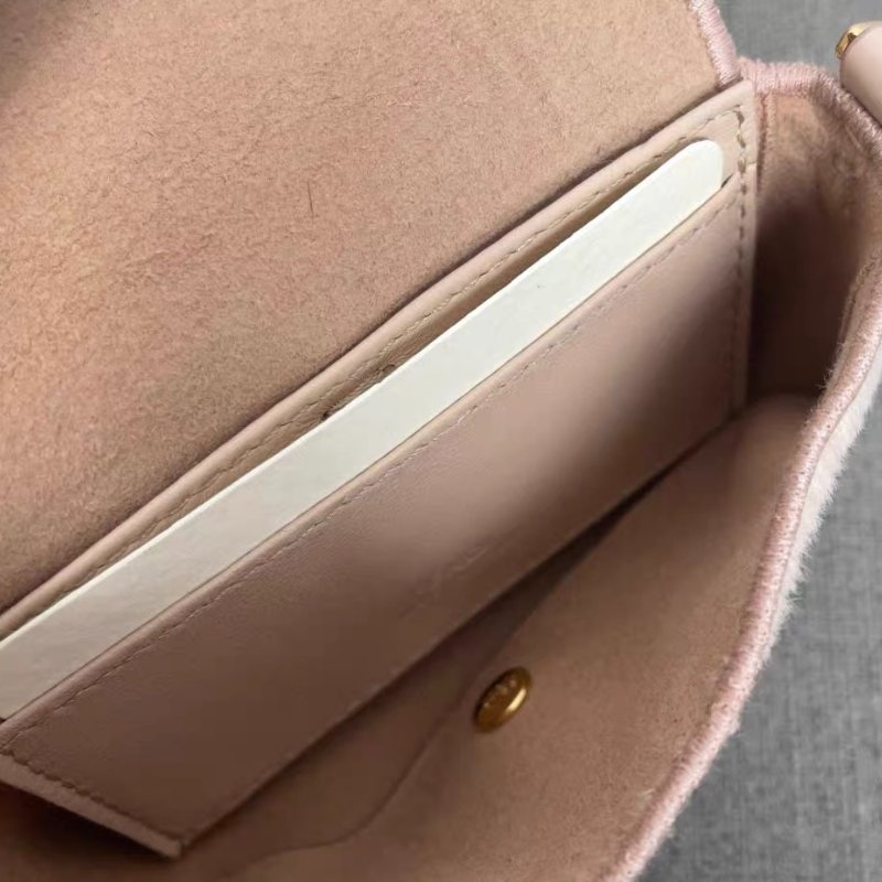 Fendi Nano迷你鏈條包斜背包11*8cm 99新配件塵袋-6