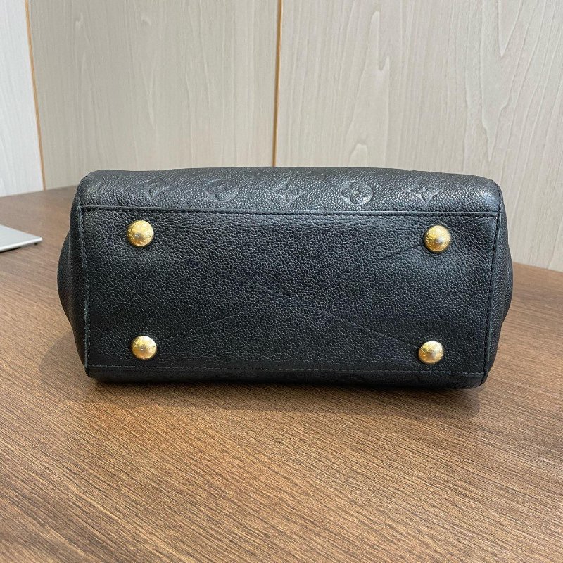 路易威登/Louis Vuitton 黑色全皮蒙田 BB-8