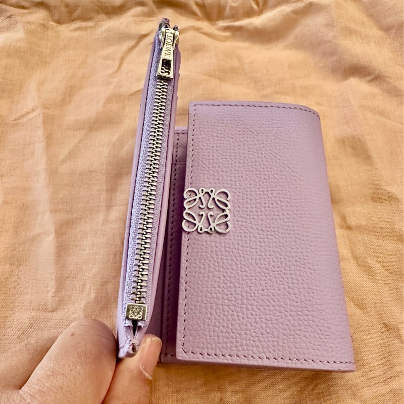 Loewe 紫色三折短夾-3