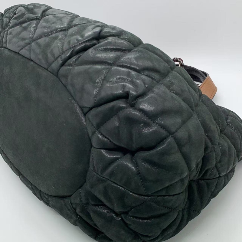 H260425）gz）二手CHANEL香奈兒2way拼皮拼色tote購物袋南瓜包，正常使用痕跡，邊角有磨損油邊有裂紋-11