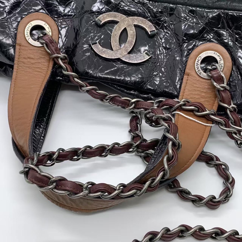 H260425）gz）二手CHANEL香奈兒2way拼皮拼色tote購物袋南瓜包，正常使用痕跡，邊角有磨損油邊有裂紋-16