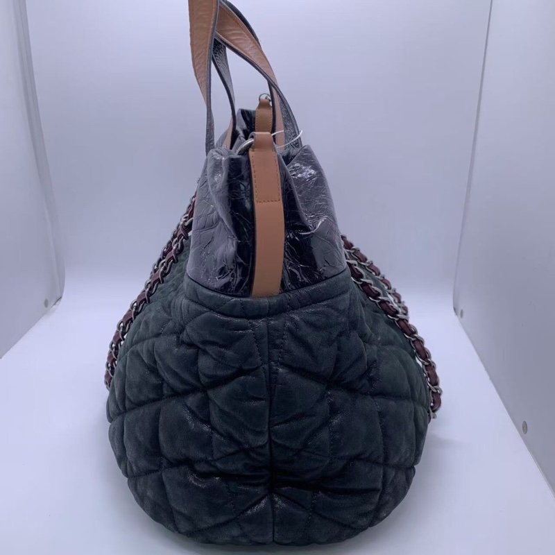 H260425）gz）二手CHANEL香奈兒2way拼皮拼色tote購物袋南瓜包，正常使用痕跡，邊角有磨損油邊有裂紋-23