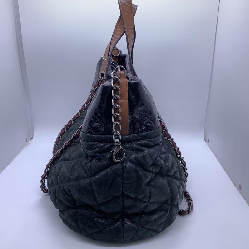 H260425）gz）二手CHANEL香奈兒2way拼皮拼色tote購物袋南瓜包，正常使用痕跡，邊角有磨損油邊有裂紋-24