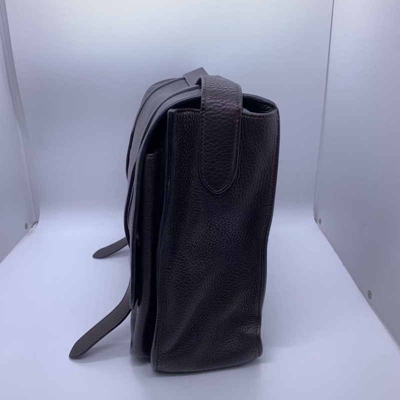 H260425）zz)二手Hermes Steve 男包郵差包巧克力色，o刻印愛馬仕熱門男包款，邊角油邊有磨損內里有划痕-2