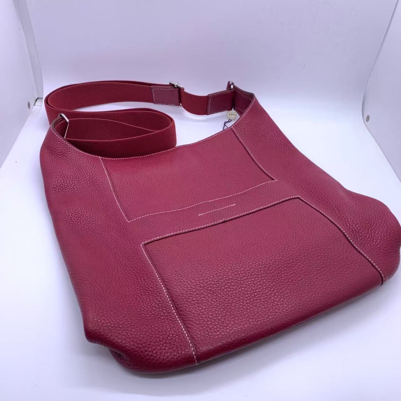 二手Hermes愛馬仕 good news H系列紅色牛皮斜挎包郵差包 n刻，成色如圖，💰7999/1700💲-15