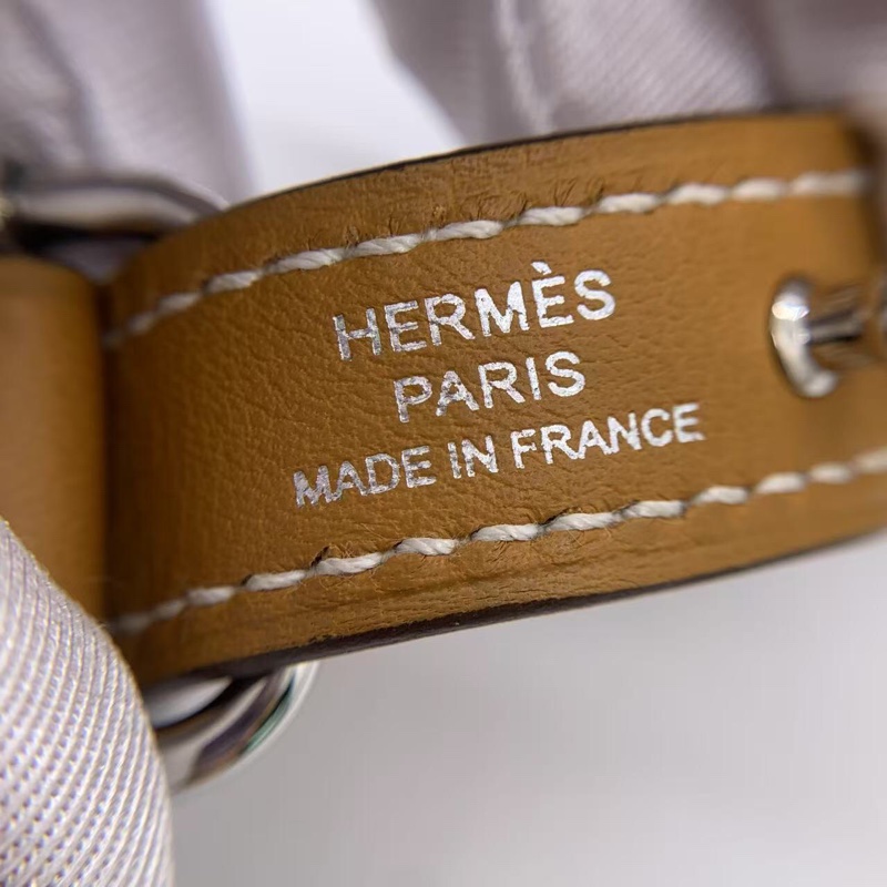 愛馬仕Hermes in the loop猪鼻子腰包芝麻色Y刻-17