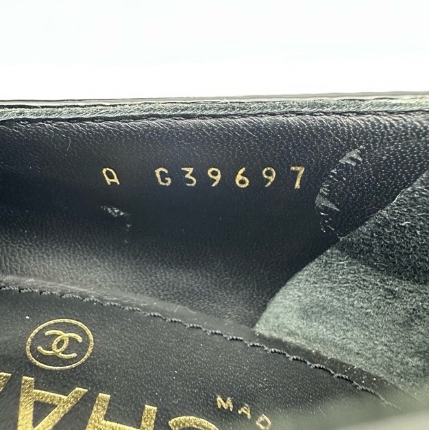 CHANEL 香奈兒 愛心雙Clogo 徽標簡約圓頭 休閒單鞋 女款 黑色 尺碼：36.5碼 附件：無-9