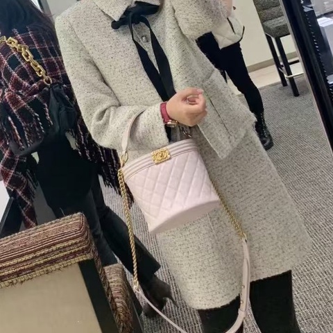 閒置Chanel香奈兒香芋紫色leboy水桶包  S印附件：塵袋