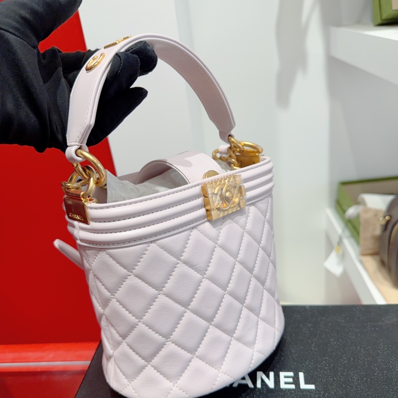 閒置Chanel香奈兒香芋紫色leboy水桶包  S印附件：塵袋-2