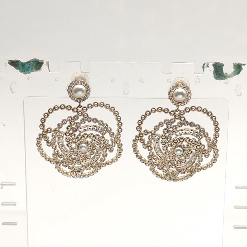 CHANEL 合金19B水鑽大山茶花花卉耳夾-2