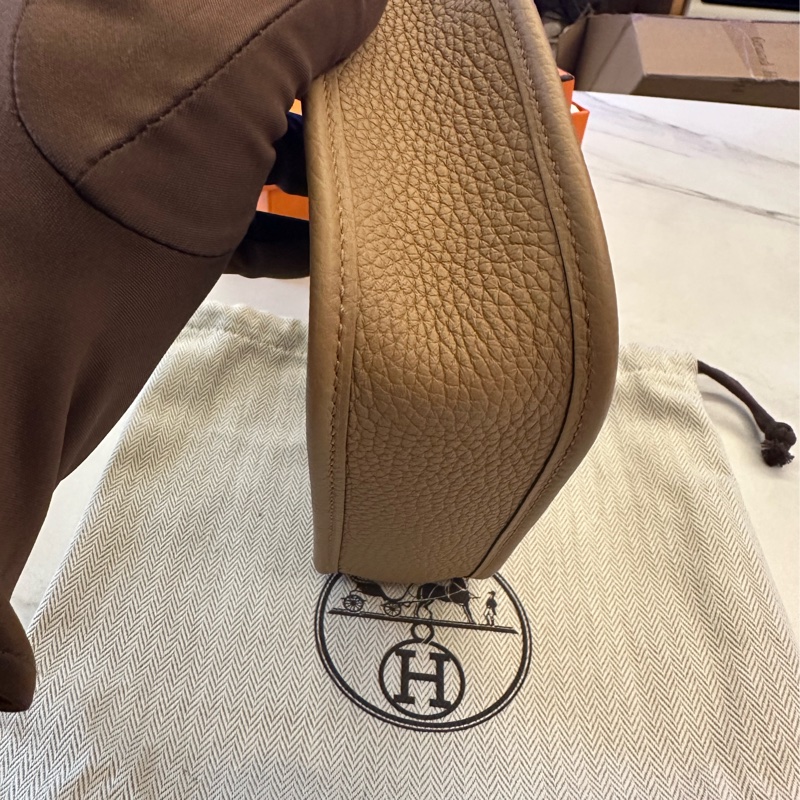 Hermes mini Evelyne 淺棕色-3