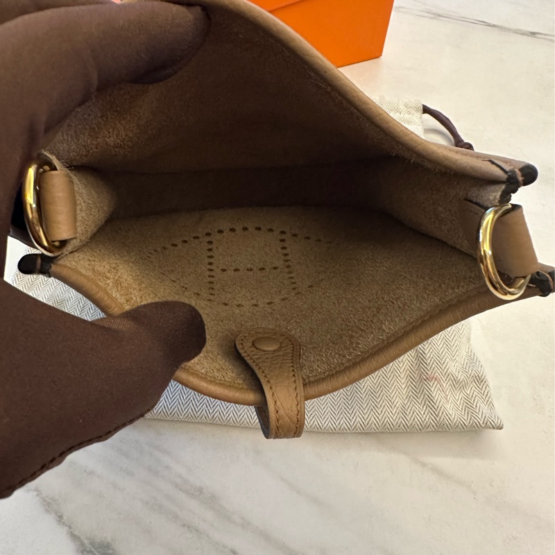 Hermes mini Evelyne 淺棕色-4