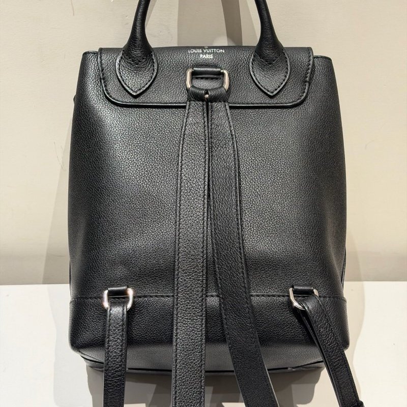 路易威登/Louis Vuitton Lock Me黑銀雙肩包-1