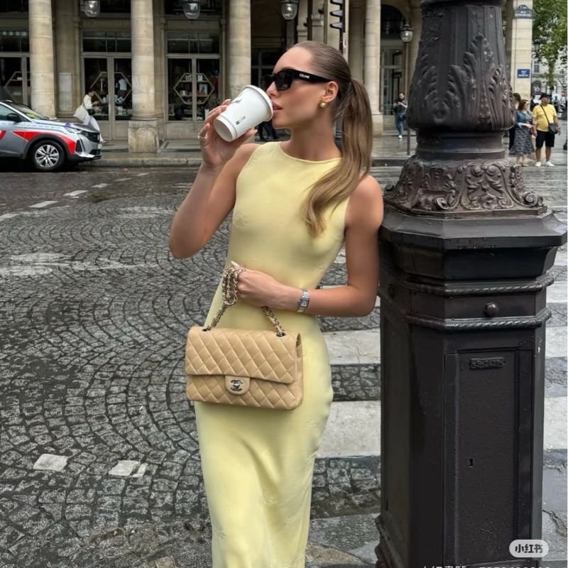 CHANEL 香奈兒 GO GO CF 油蠟牛皮 奶茶色 斜背包 肩背包 側背包 鍊條包 手提包-1