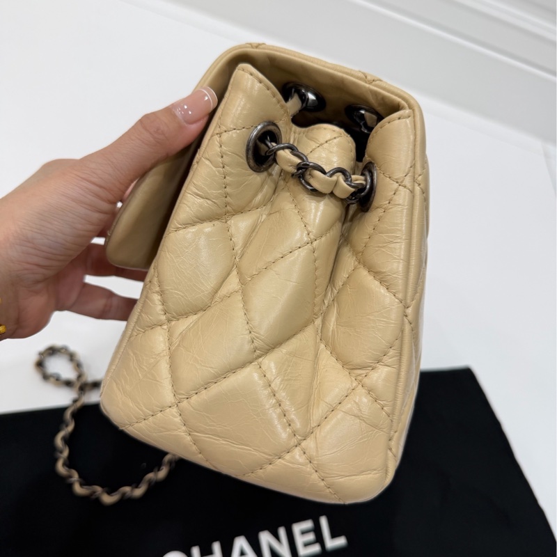 CHANEL 香奈兒 GO GO CF 油蠟牛皮 奶茶色 斜背包 肩背包 側背包 鍊條包 手提包-13