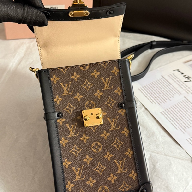 Louis Vuitton路易威登  老花盒子手機包  男女同款 尺寸：17*3*11 配件塵袋-4