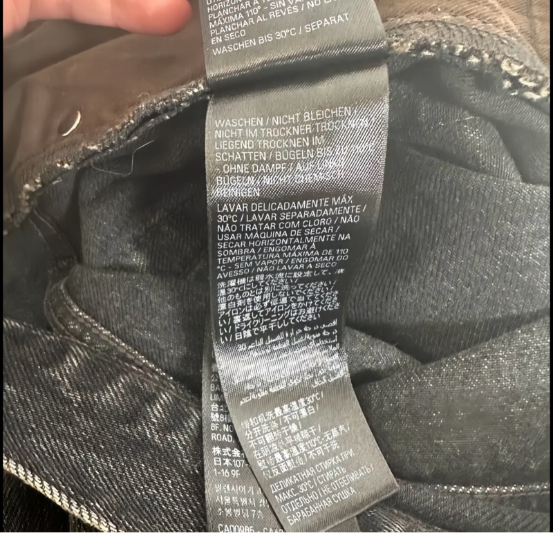 BALENCIAGA 2023 GARDE-ROBE BOOTCUT DENIM 灰色水洗喇叭牛仔褲 32/M-23