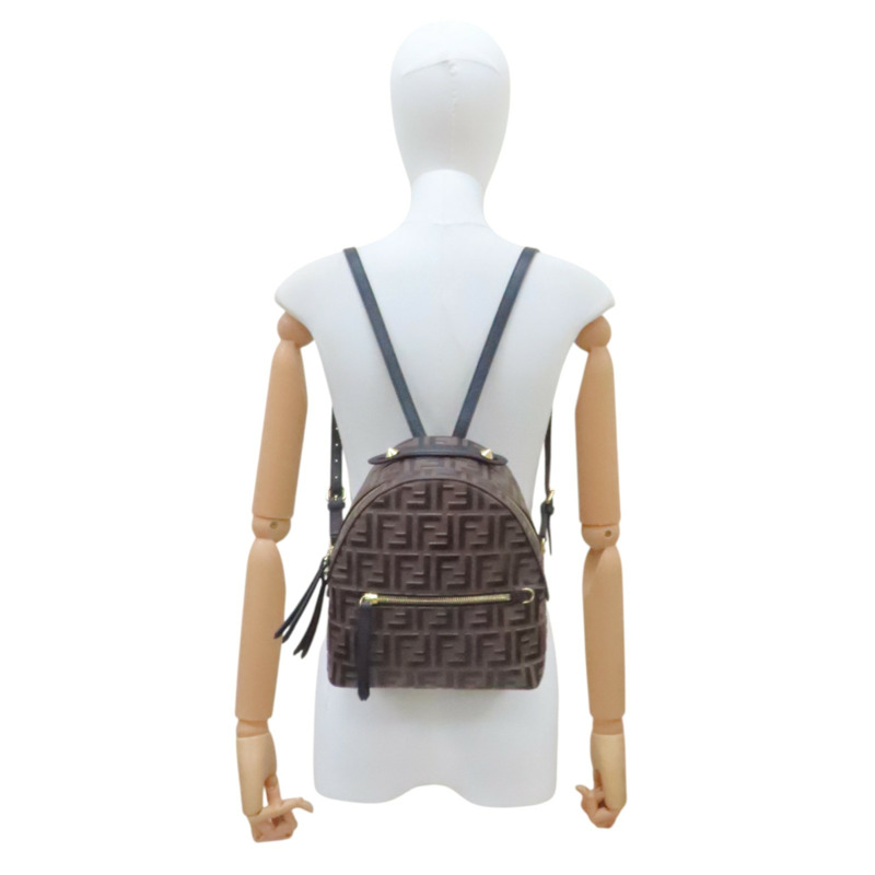 棕色 牛皮 黑色 LOGO 後背包【FENDI 芬迪】 8BZ038-6