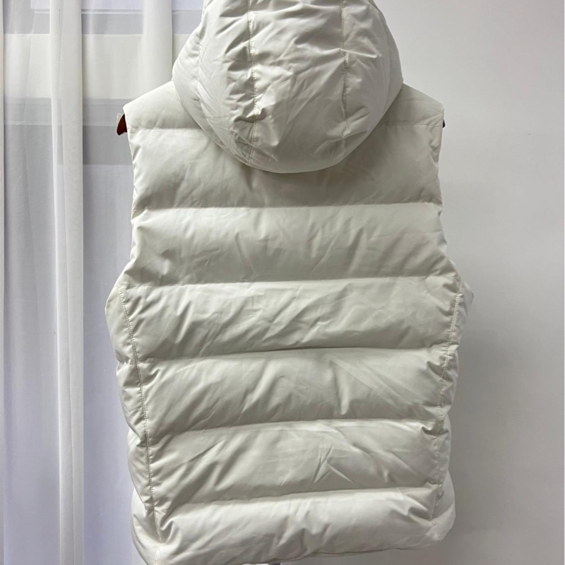 Loro piana 諾悠翩雅 科技防水布料羽絨連帽馬甲-1