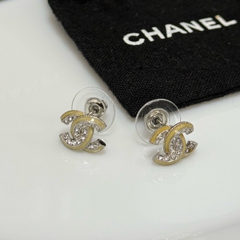 Chanel香奈兒琺瑯滿鑽雙C耳釘 有盒+塵袋