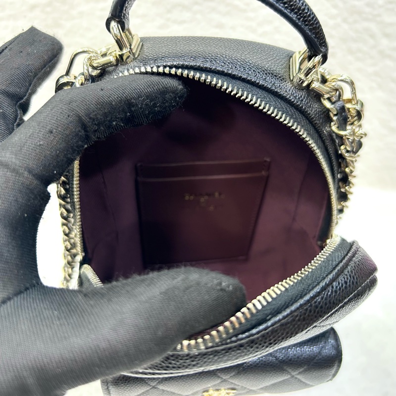 絕美小書包天菜現貨 🖤香奈兒CHANEL黑色粒紋牛皮淡金釦Classic迷你後背包 AP3753-18