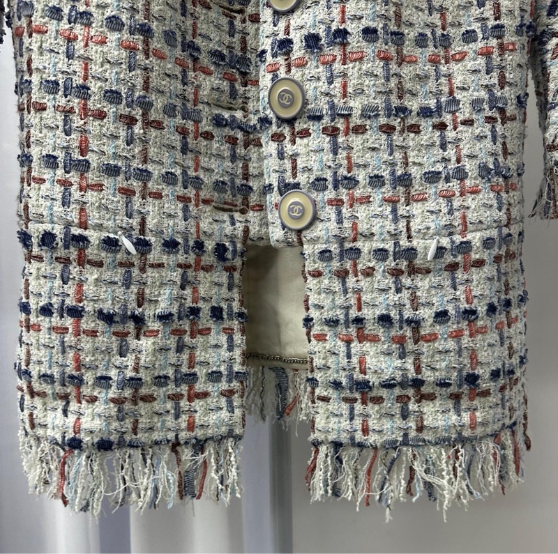 Chanel香奈兒vintage中古外套粗花呢清爽藍白配色馬卡龍雙C連結7分袖喇叭袖復古外套-7