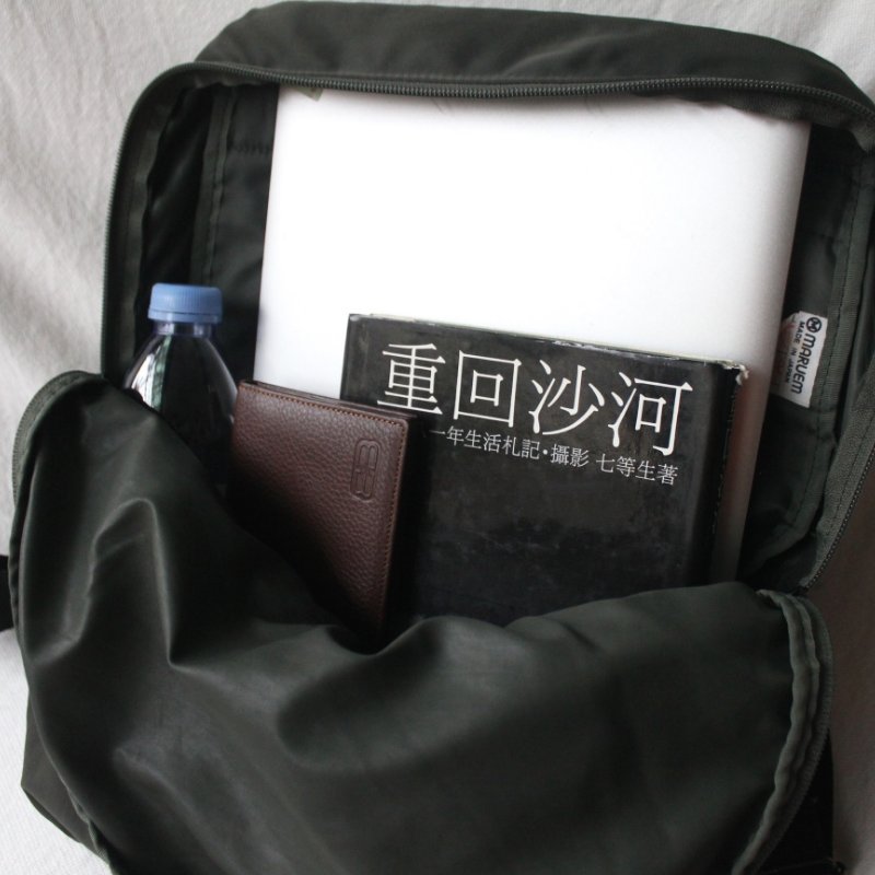 三宅一生軍綠色尼龍後背包-10