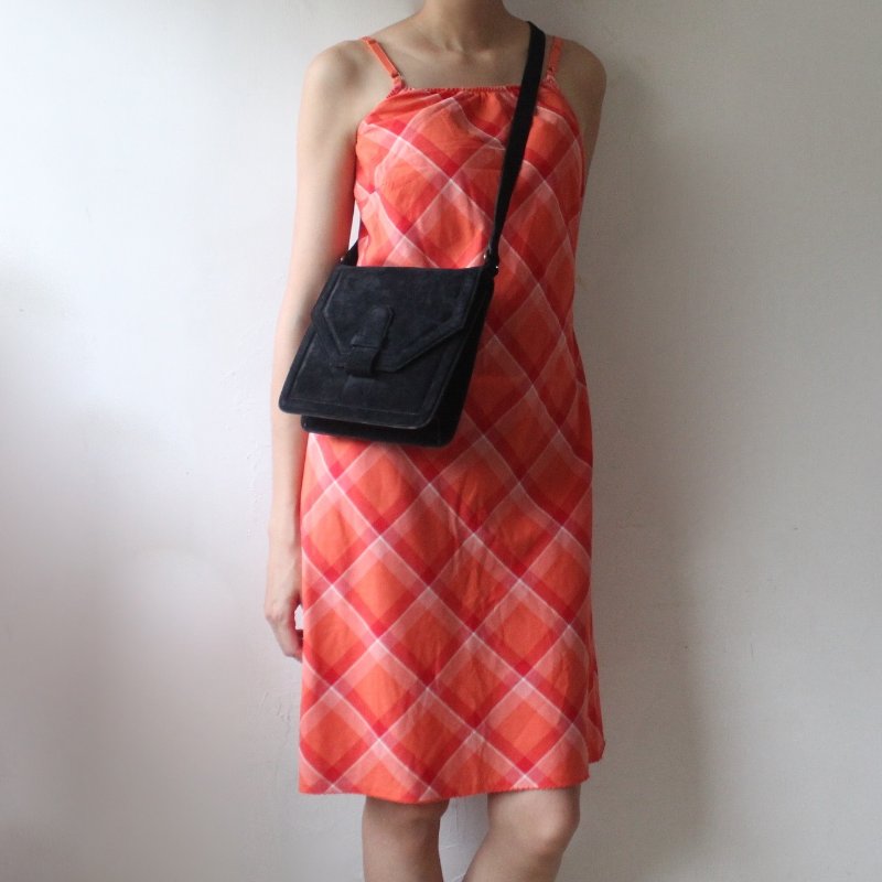 YSL黑色麂皮古董信封包-1