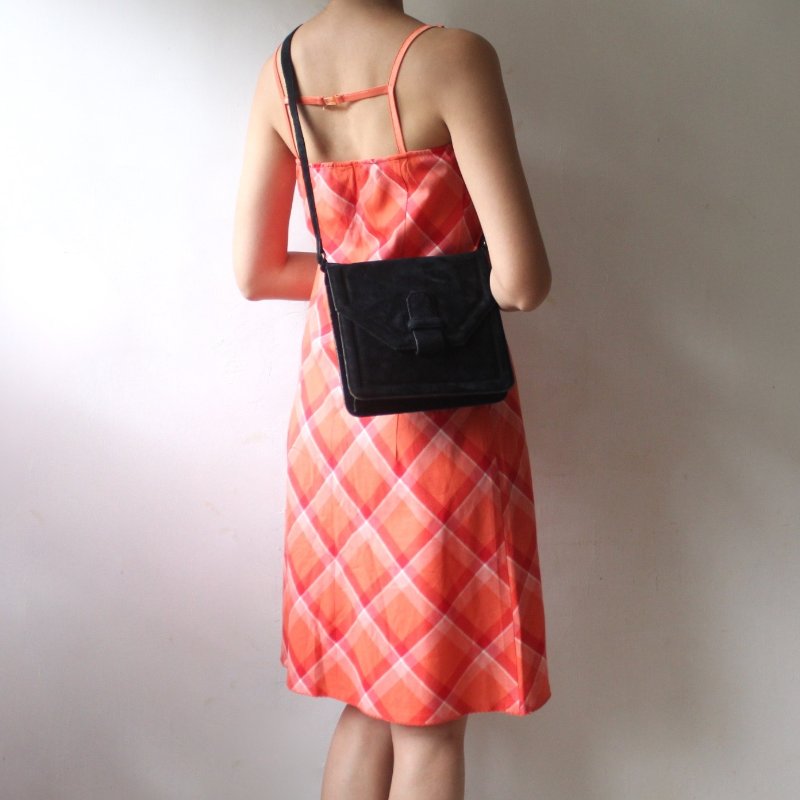 YSL黑色麂皮古董信封包-3